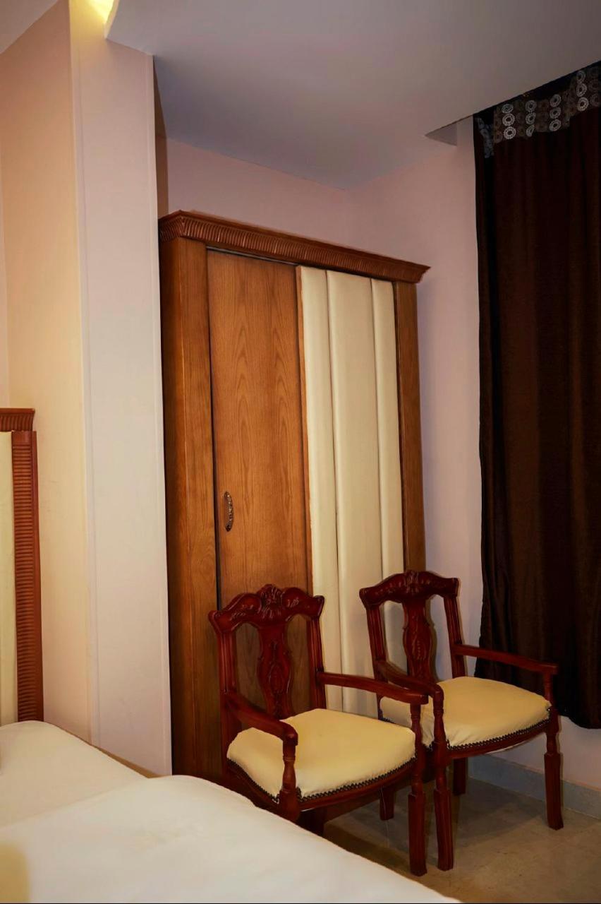 Grand Golden Pyramids View Hotel Kafret el-Gabal Exterior foto